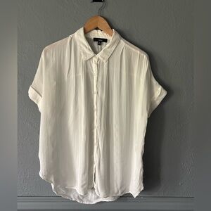 Lulus | Soft Flowy Button Down Blouse | M | Ivory 🤍✨